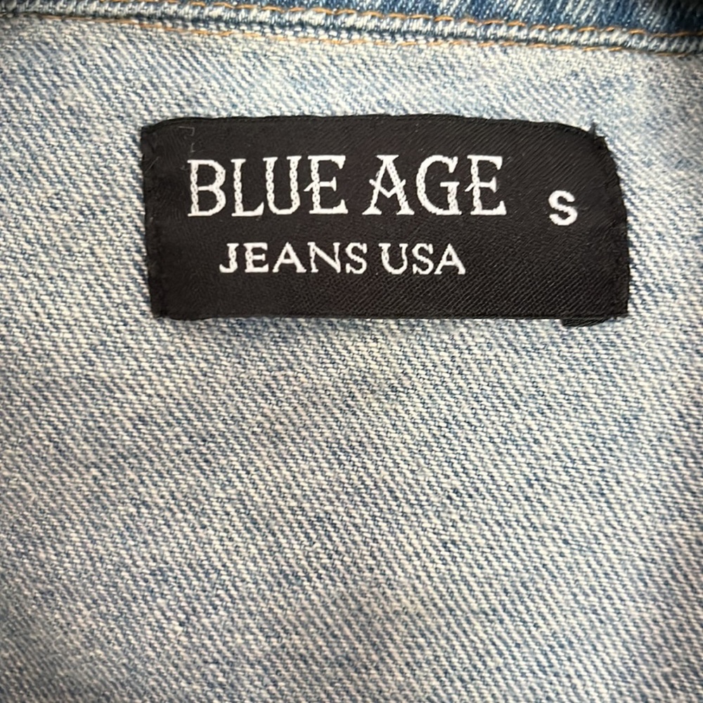Jean jacket - Picture 2 of 3